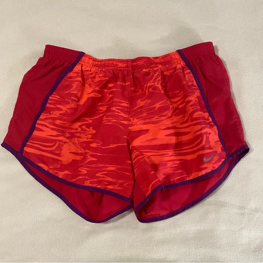 Nike Women's Dri-FIT Tempo Running Shorts Sz M - Picture 1 of 8